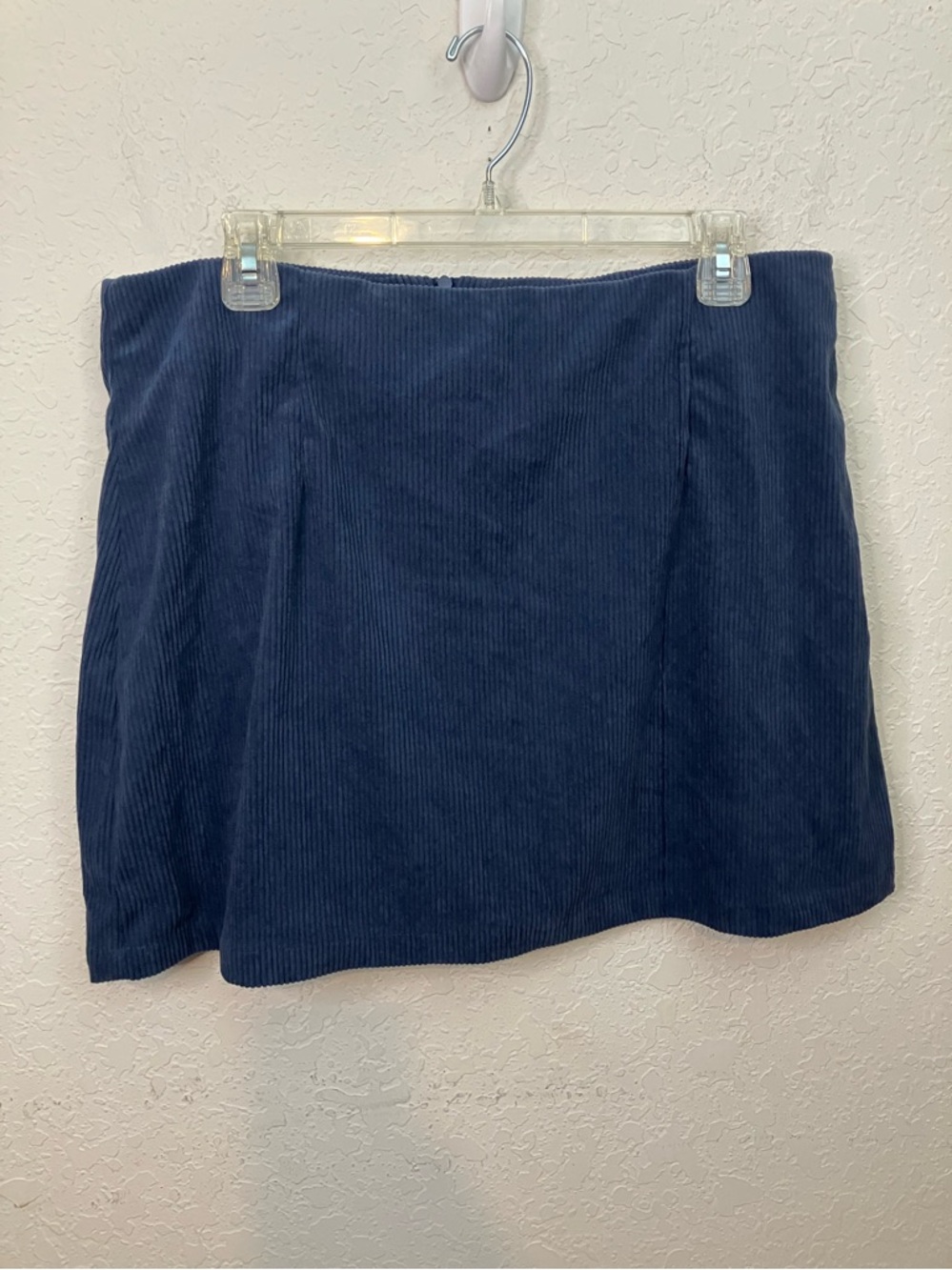 HALARA Navy Blue Corduroy Skort